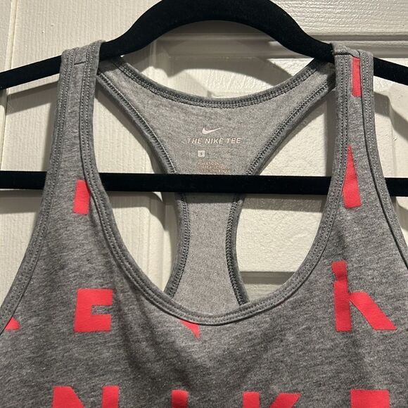 Nike Gray Workout Tank, Size Small - Picture 3 of 6